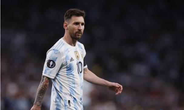 又一国产新能源SUV，6座大布局，配ADS 4+鸿蒙座舱